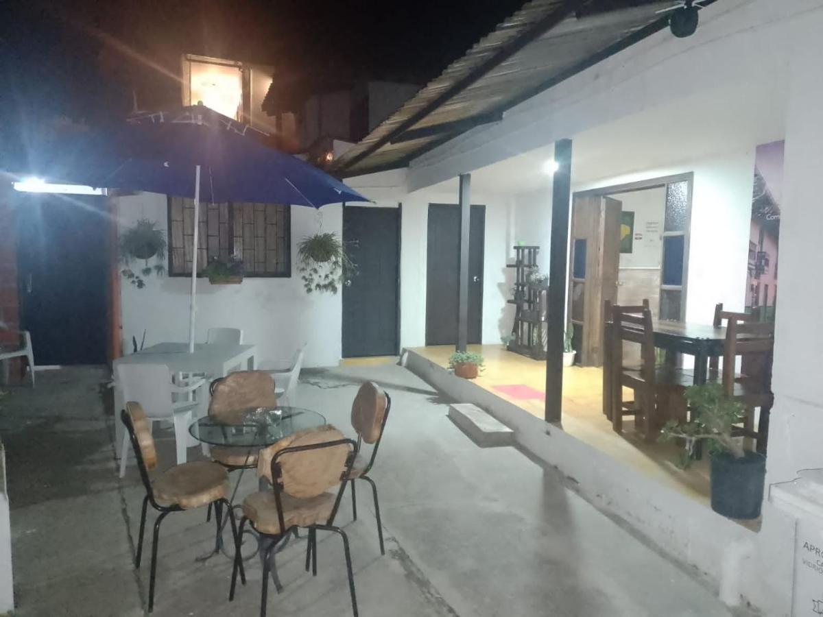 Hostal Villa Del Sol Саленто Экстерьер фото