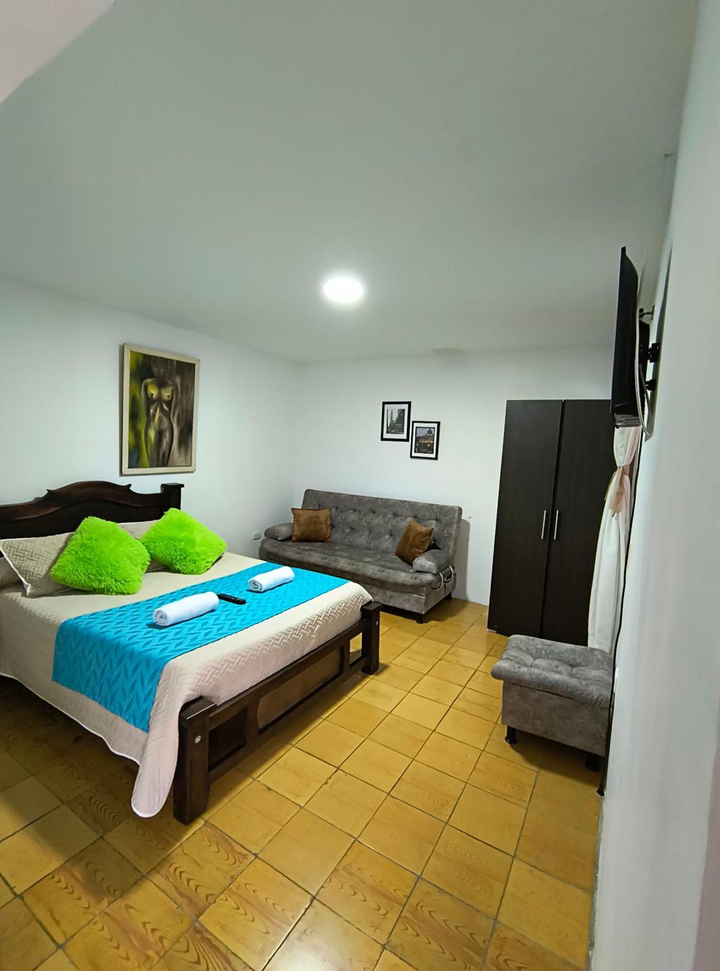 Hostal Villa Del Sol Саленто Экстерьер фото