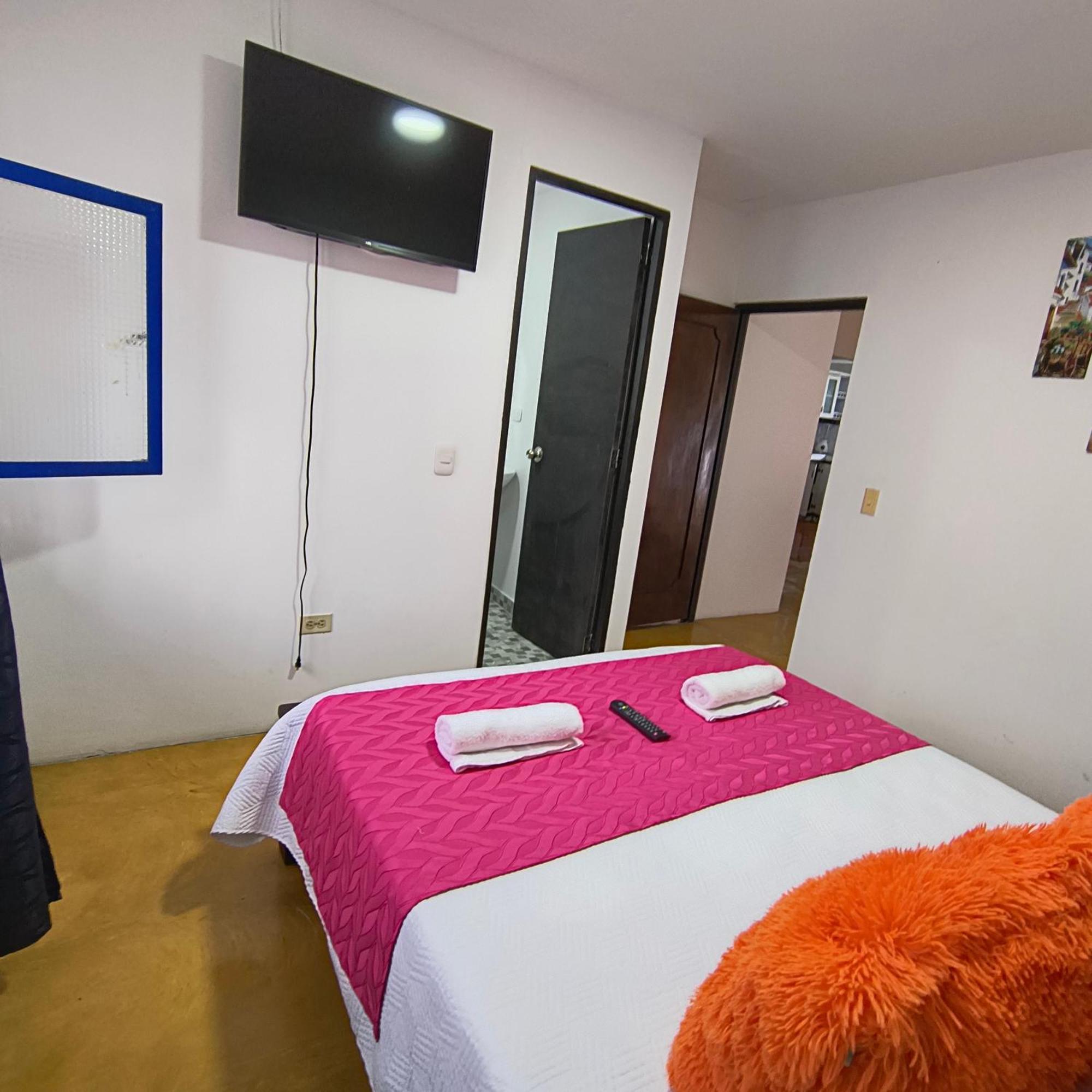 Hostal Villa Del Sol Саленто Экстерьер фото